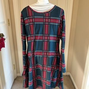 Amazon, new with tags, plaid dress. Size small